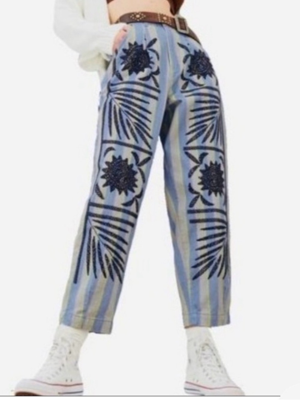 Kimchi Blue Urban Outfitters Embroidered Straight-Leg High Waisted